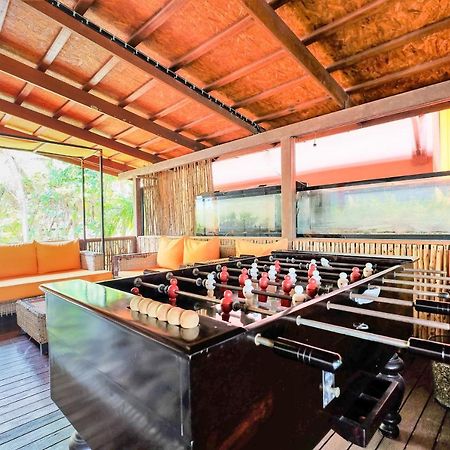 Oyo 626 The Chalet Phuket Resort Panwa Beach Buitenkant foto