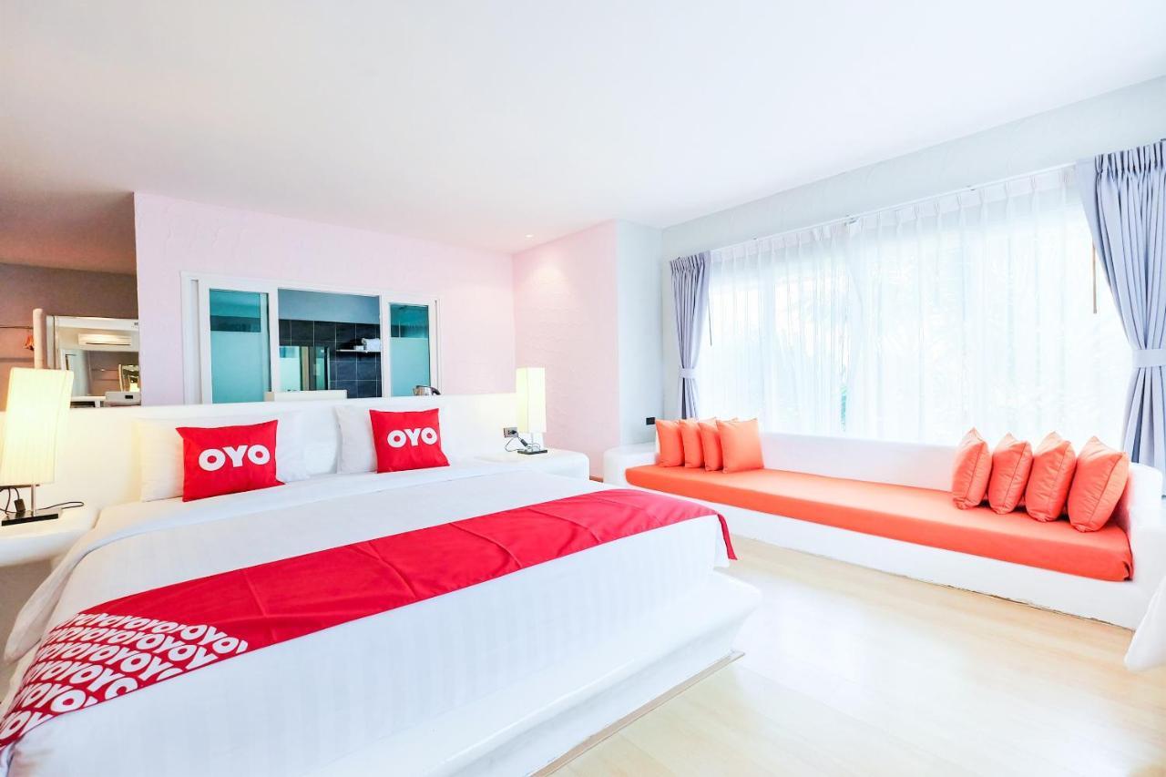 Oyo 626 The Chalet Phuket Resort Panwa Beach Buitenkant foto