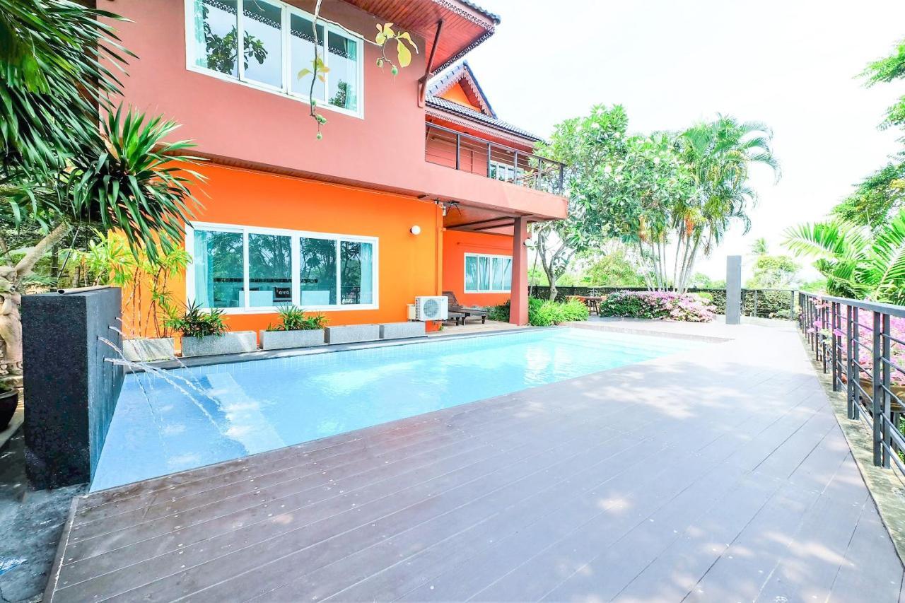 Oyo 626 The Chalet Phuket Resort Panwa Beach Buitenkant foto