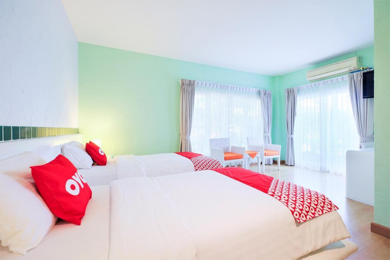 Oyo 626 The Chalet Phuket Resort Panwa Beach Buitenkant foto