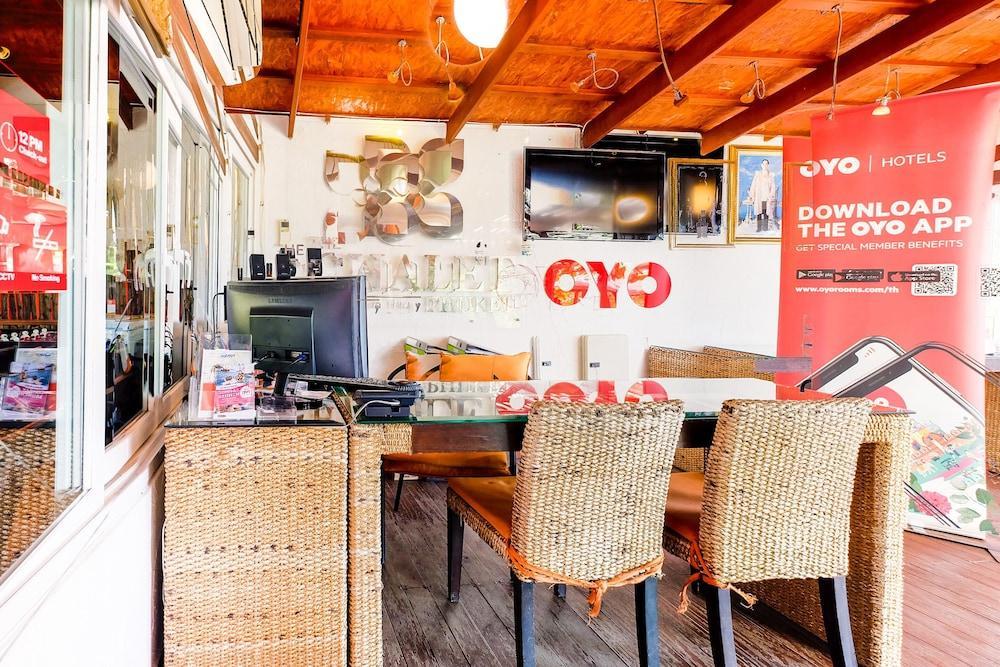 Oyo 626 The Chalet Phuket Resort Panwa Beach Buitenkant foto