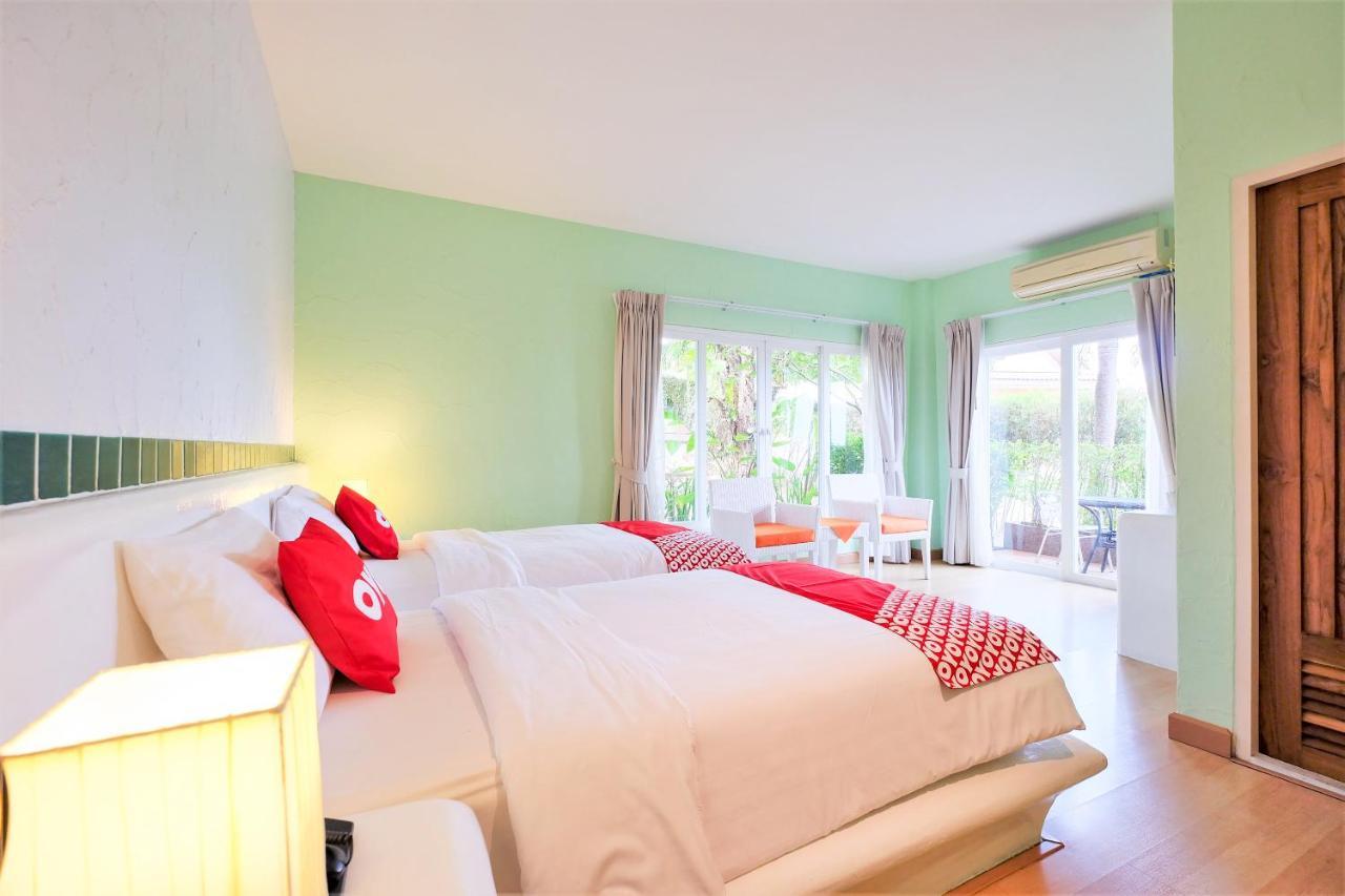 Oyo 626 The Chalet Phuket Resort Panwa Beach Buitenkant foto