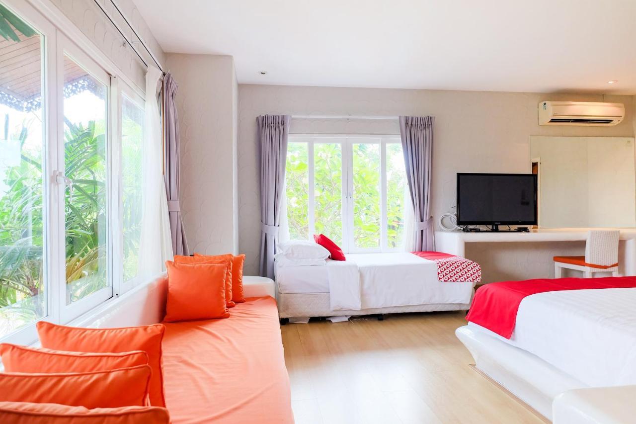 Oyo 626 The Chalet Phuket Resort Panwa Beach Buitenkant foto